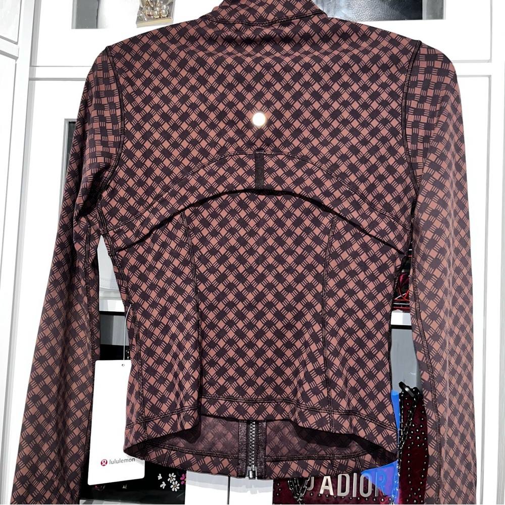 Lululemon: Heart Jacquard Square Java Sequoia Def… - image 3